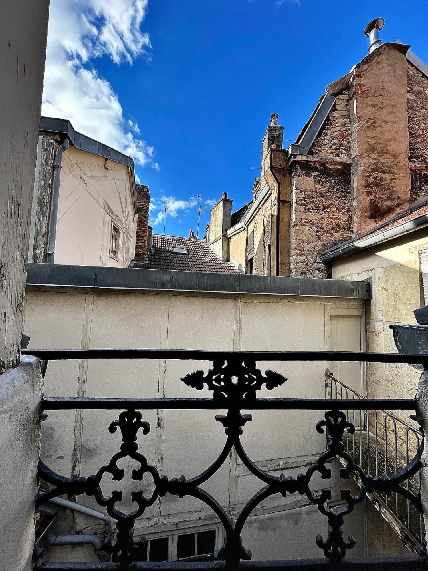Suite - Le Monge - Dijon Centre Historique Esterno foto